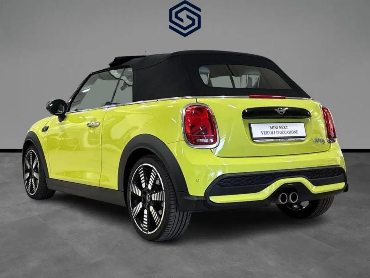 MINI Mini Cabrio usata a Cagliari (3)