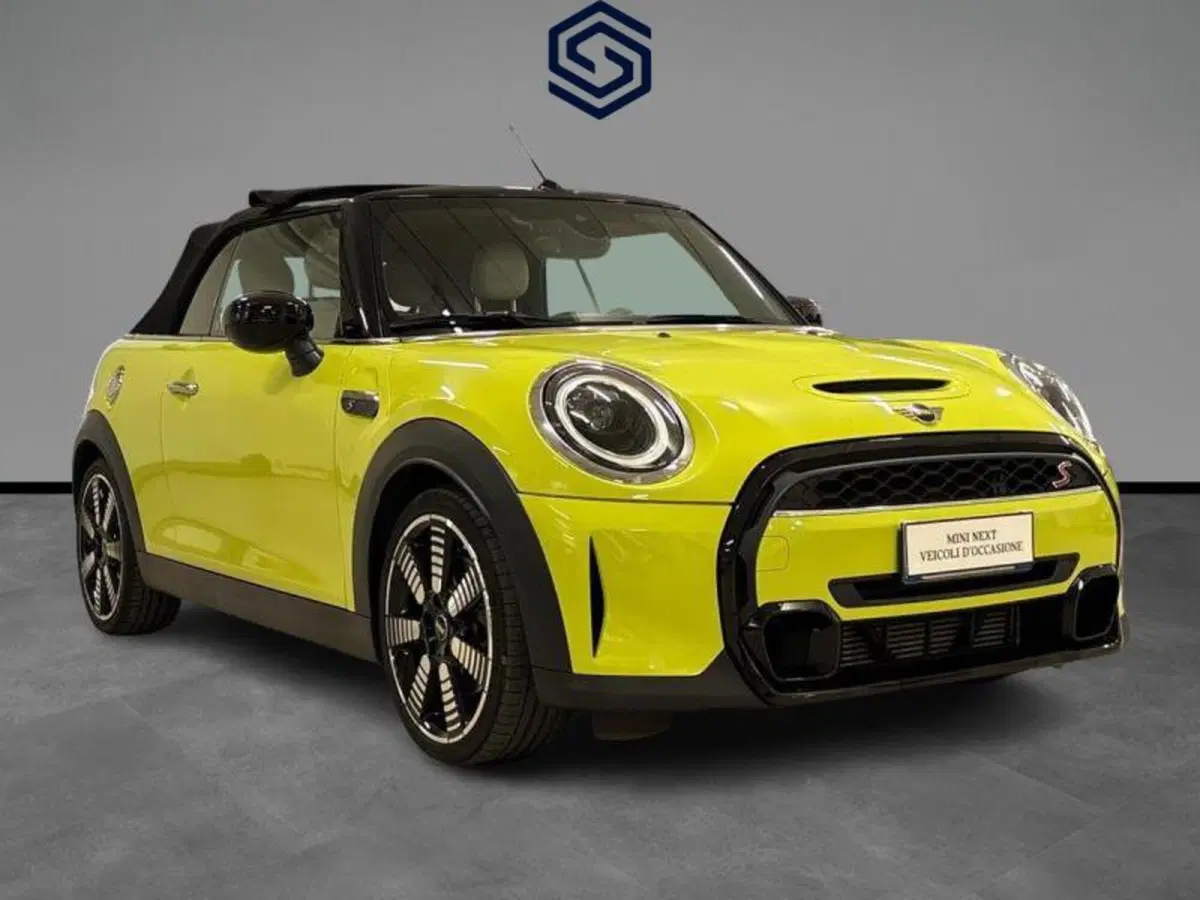MINI Mini Cabrio usata a Cagliari (6)