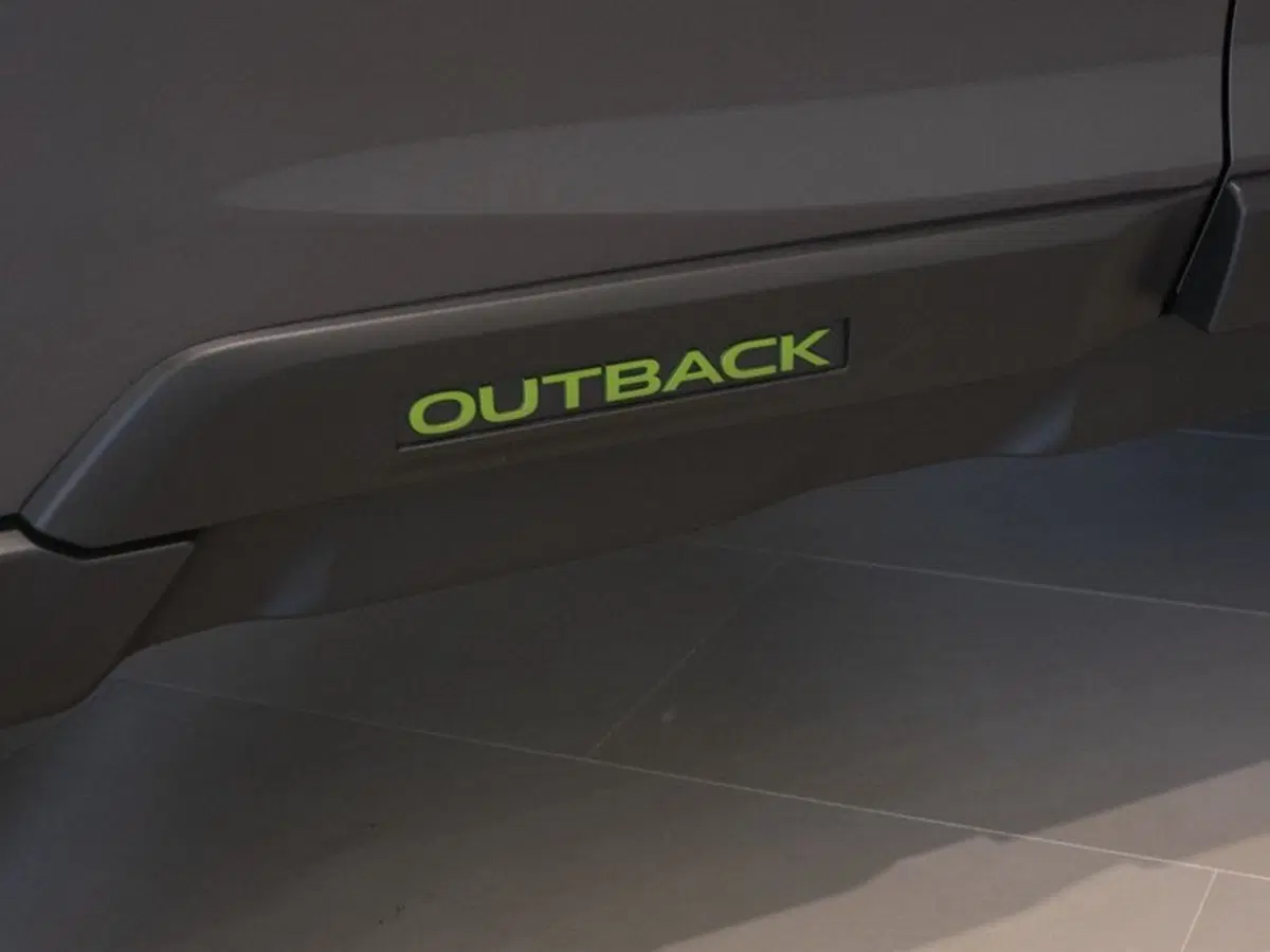 Subaru Outback usata a Como (13)