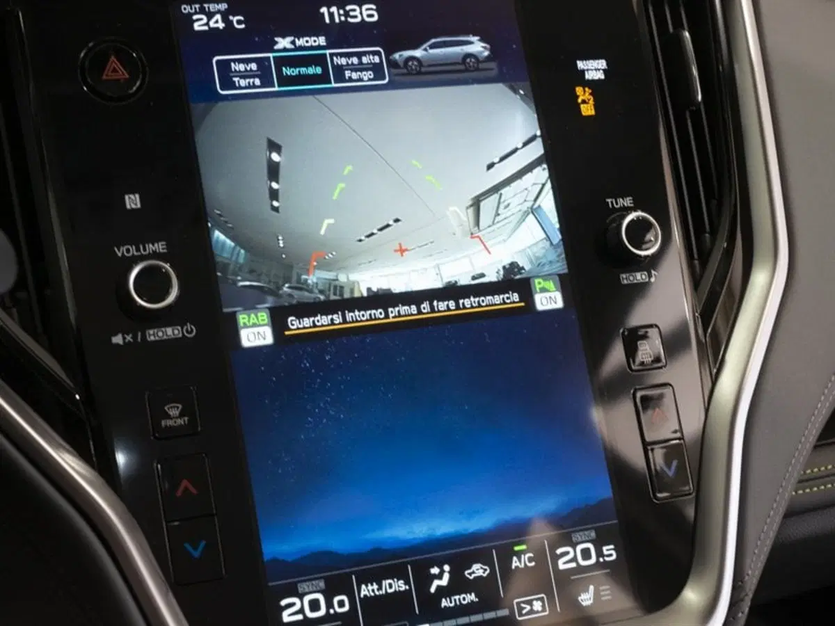Subaru Outback usata a Como (20)