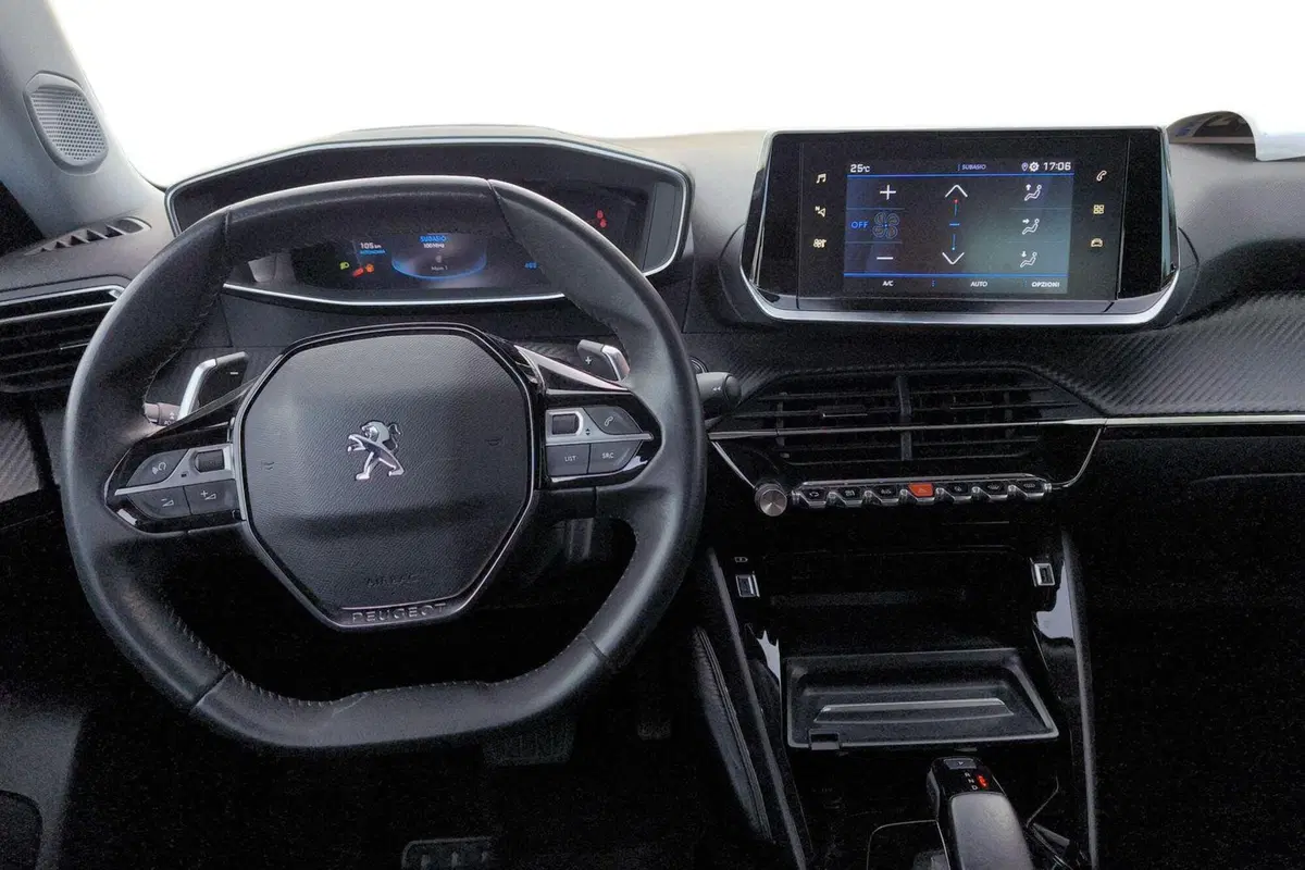 Peugeot 2008 usata a Siena (12)