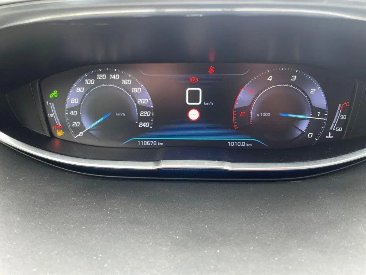 Peugeot 3008 usata a Ancona (9)
