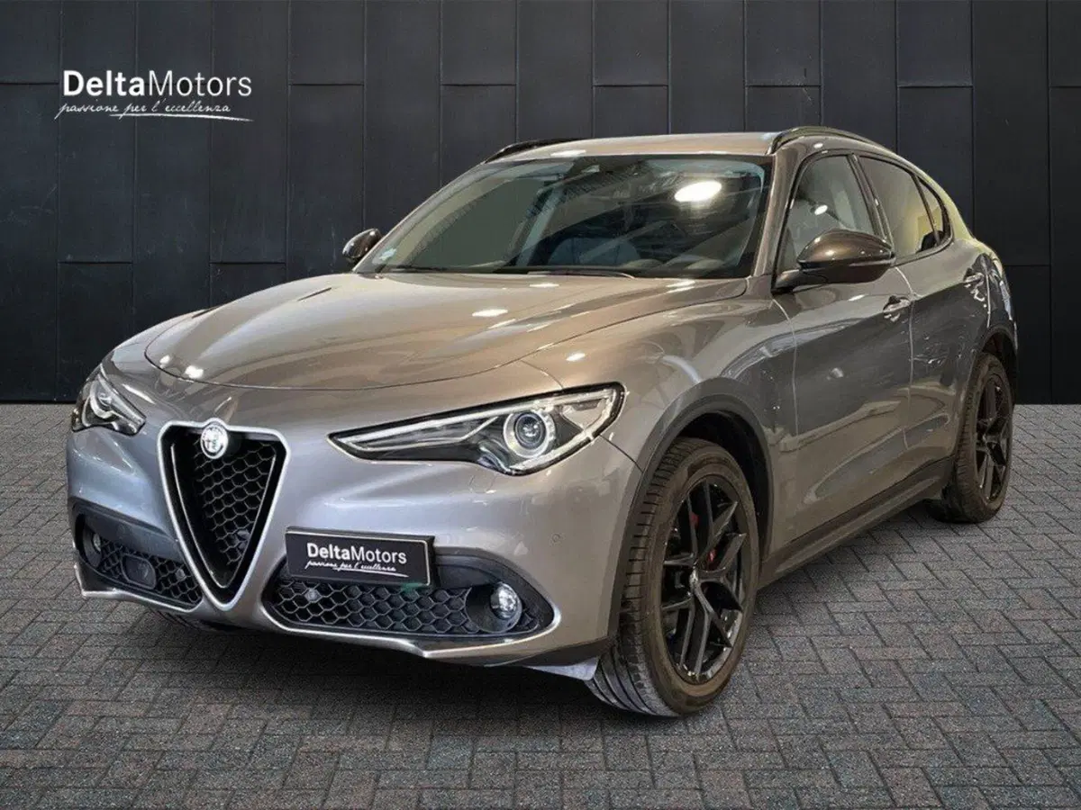 Alfa Romeo Stelvio usata a Macerata