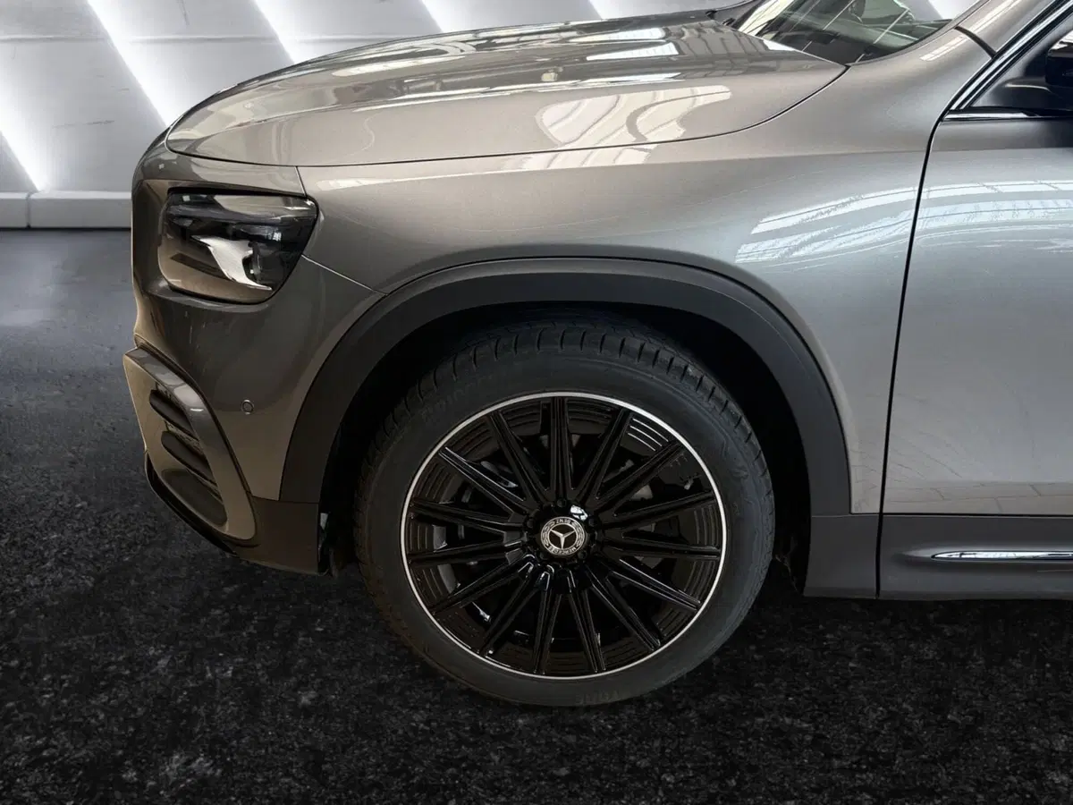 Mercedes-Benz GLB usata a Napoli (10)