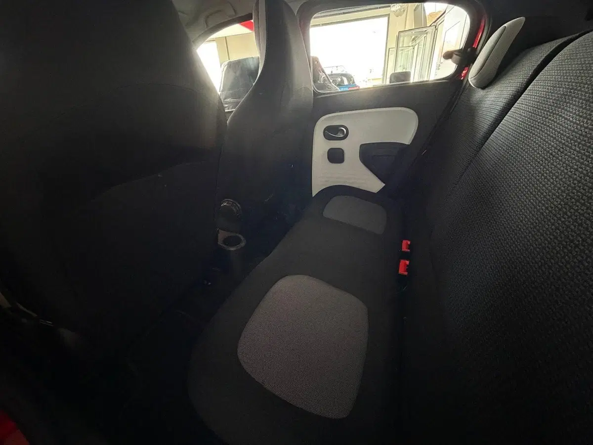 Renault Twingo usata a Pavia (8)