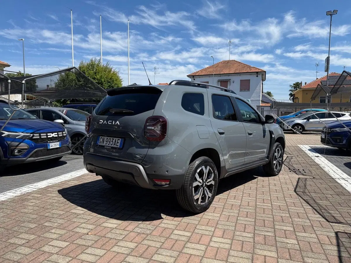 Dacia Duster usata a Pavia (4)