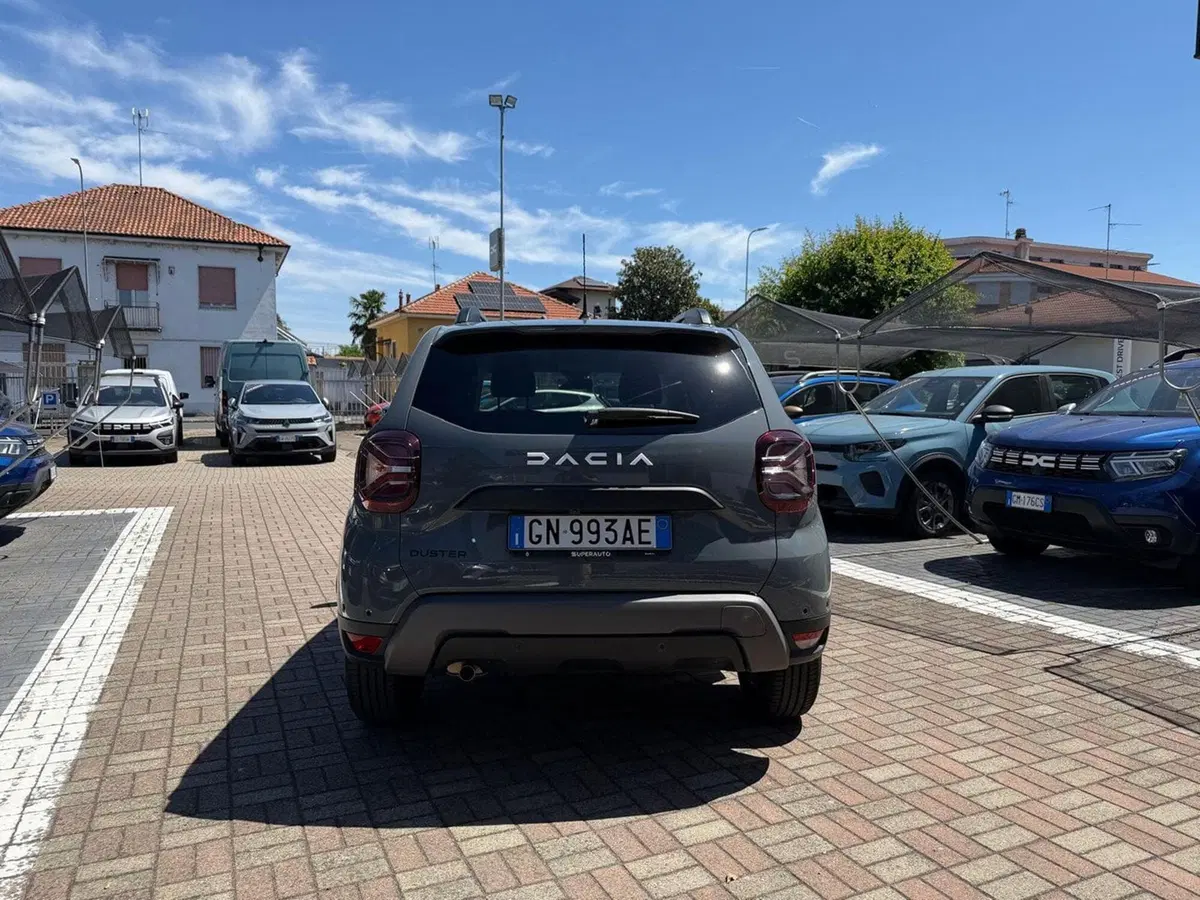 Dacia Duster usata a Pavia (6)