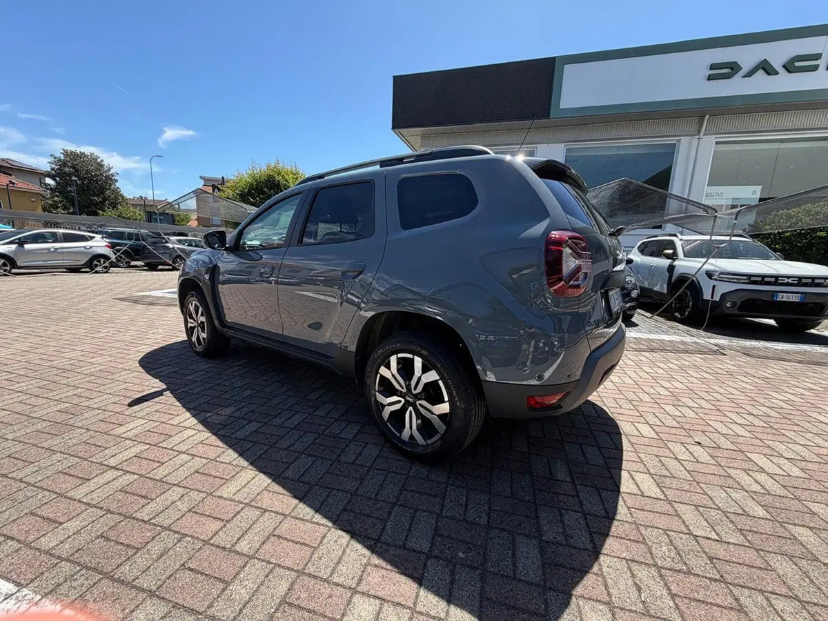 Dacia Duster usata a Pavia (7)