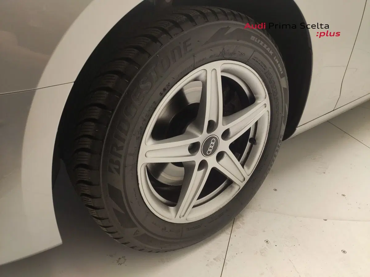 Audi A4 Avant usata a Avellino (11)