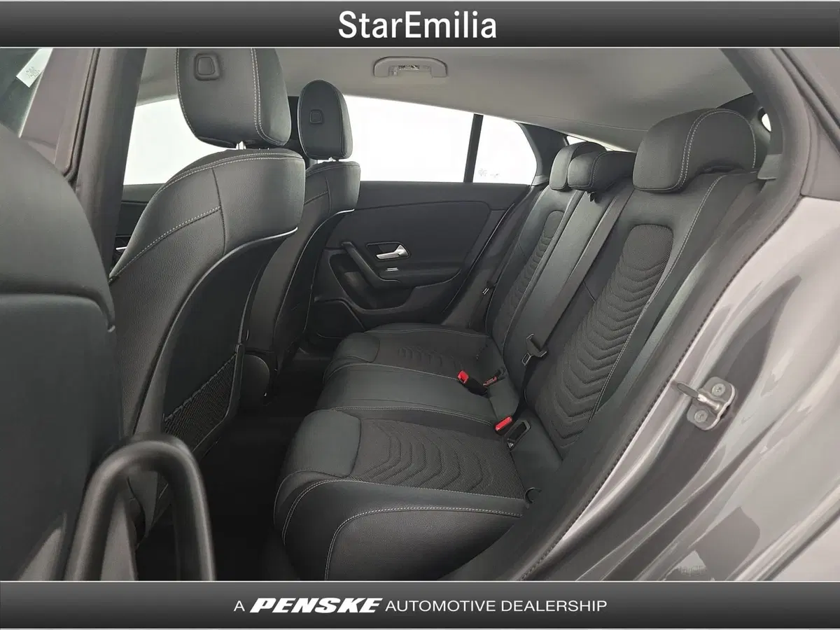 Mercedes-Benz CLA Shooting Brake usata a Bologna (11)
