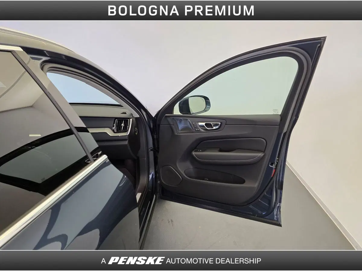 Volvo XC60 usata a Bologna (12)