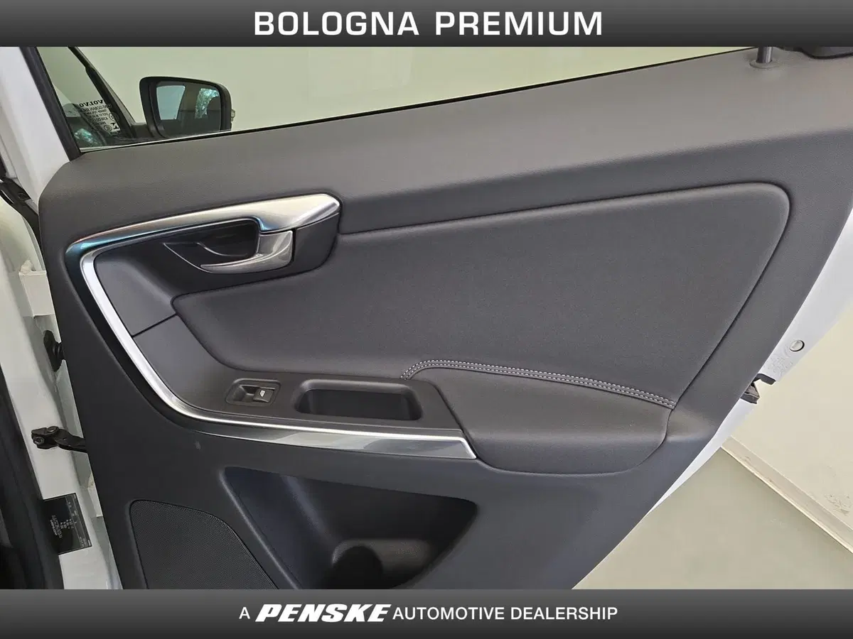 Volvo XC60 usata a Bologna (18)
