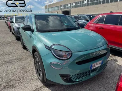 Fiat 600 1.2 hybrid La Prima 145cv auto del 2025 usata a Prato