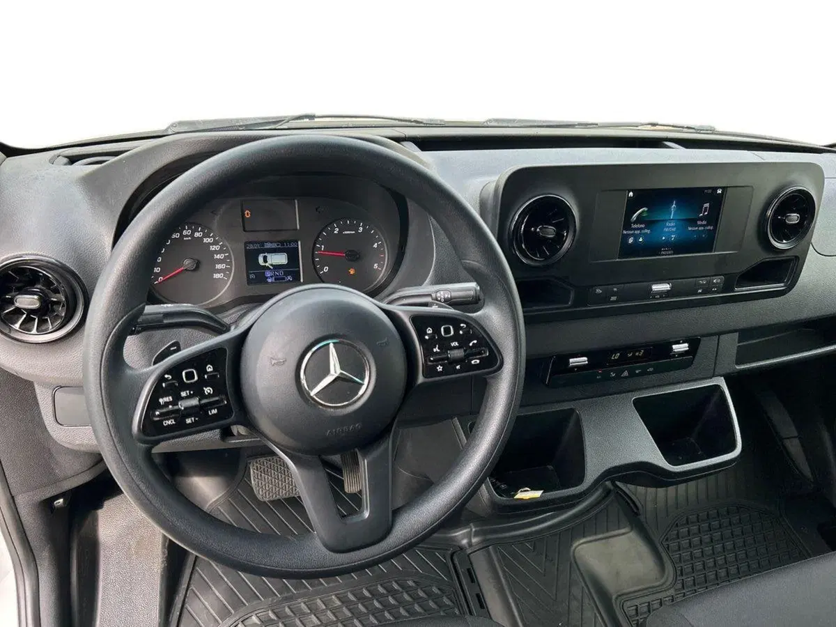 Mercedes-Benz Sprinter usata a Milano (11)