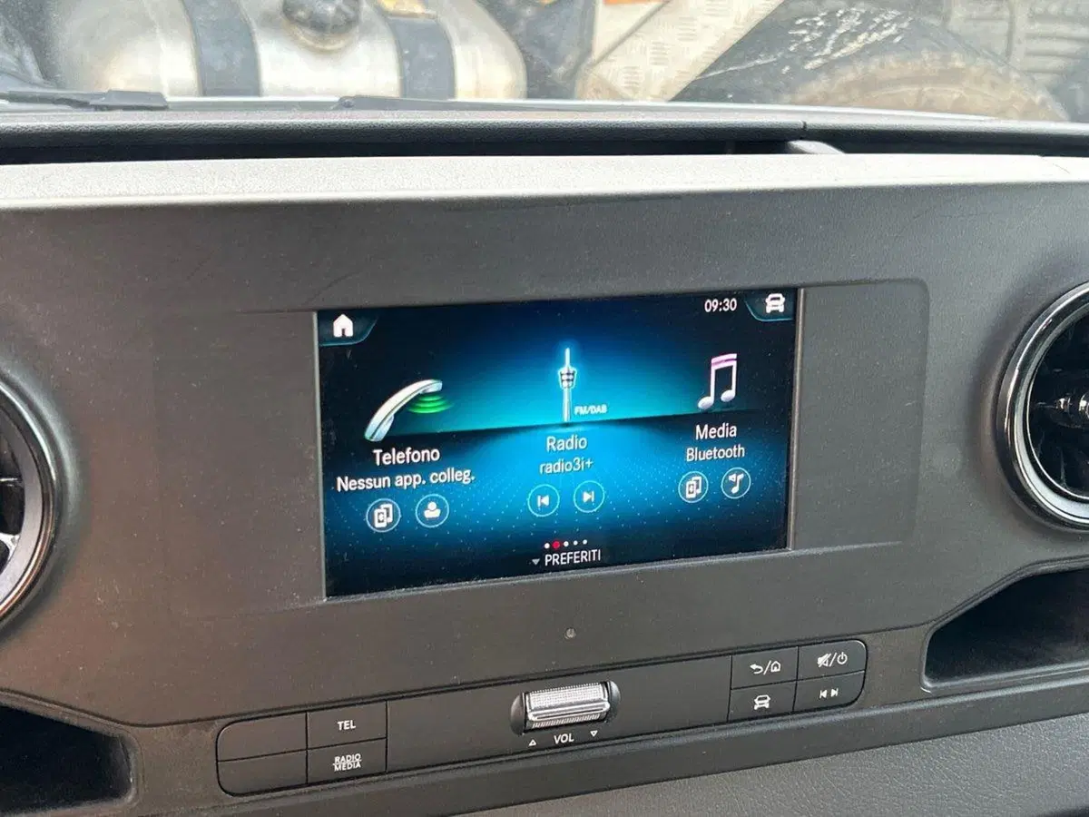 Mercedes-Benz Sprinter usata a Milano (12)