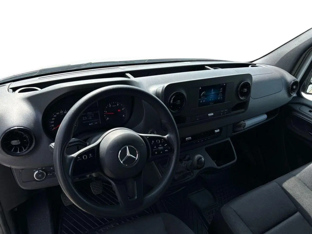 Mercedes-Benz Sprinter usata a Milano (9)