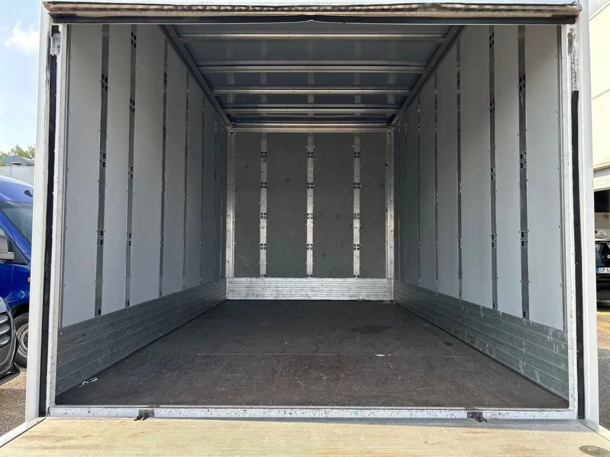 Mercedes-Benz Sprinter usata a Milano (8)