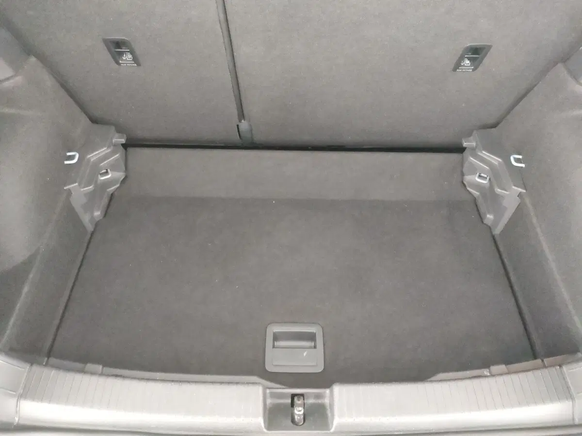 Volkswagen T-Cross usata a Napoli (18)