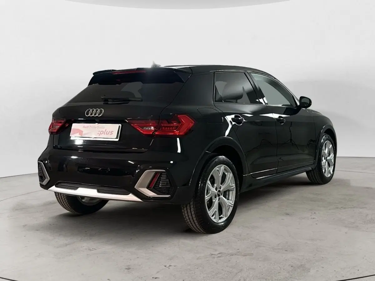 Audi A1 allstreet usata a Napoli (5)