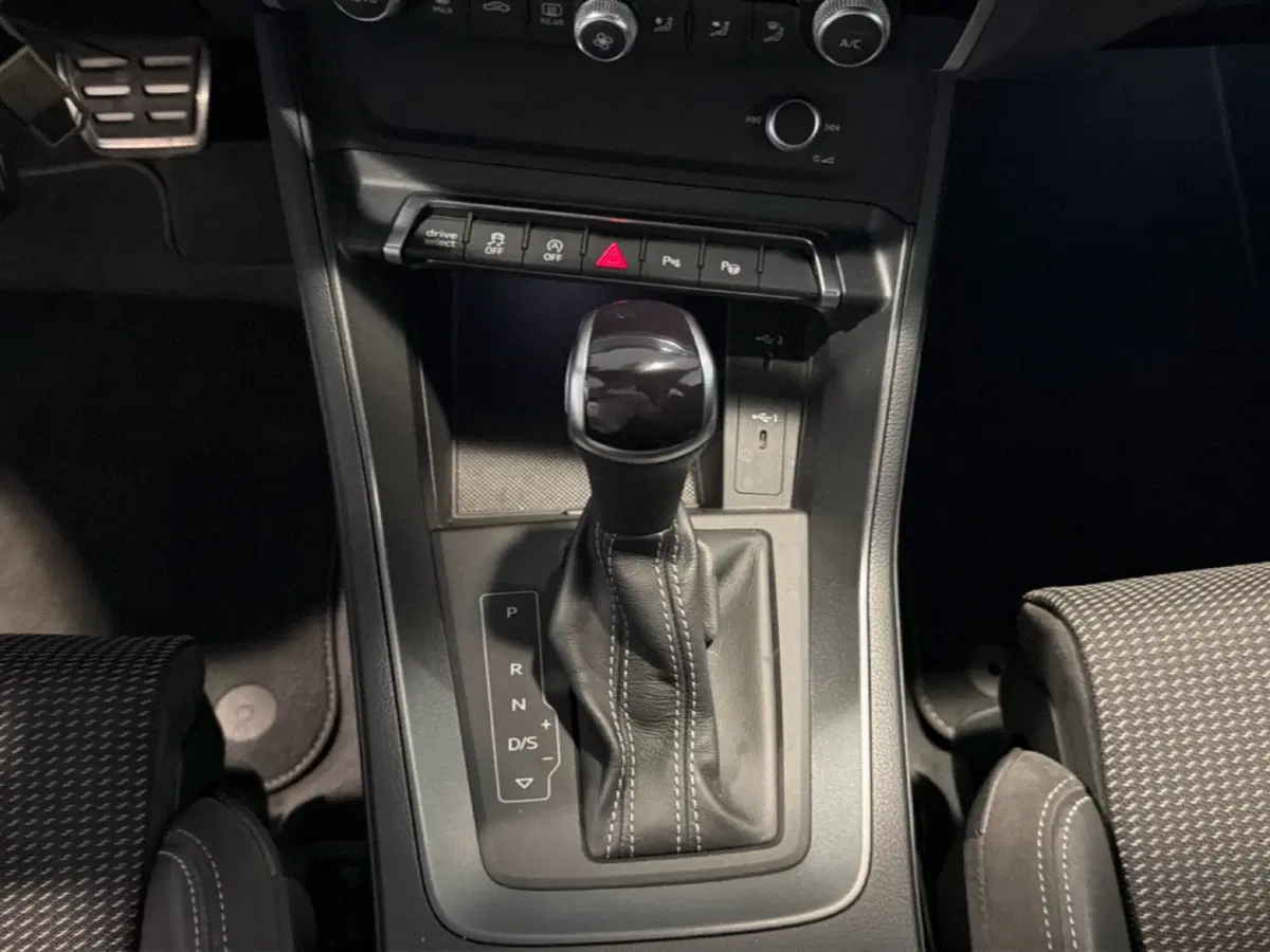 Audi Q3 Sportback usata a Napoli (14)
