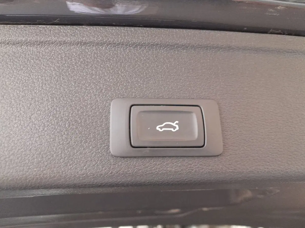 Audi A4 Avant usata a Asti (10)
