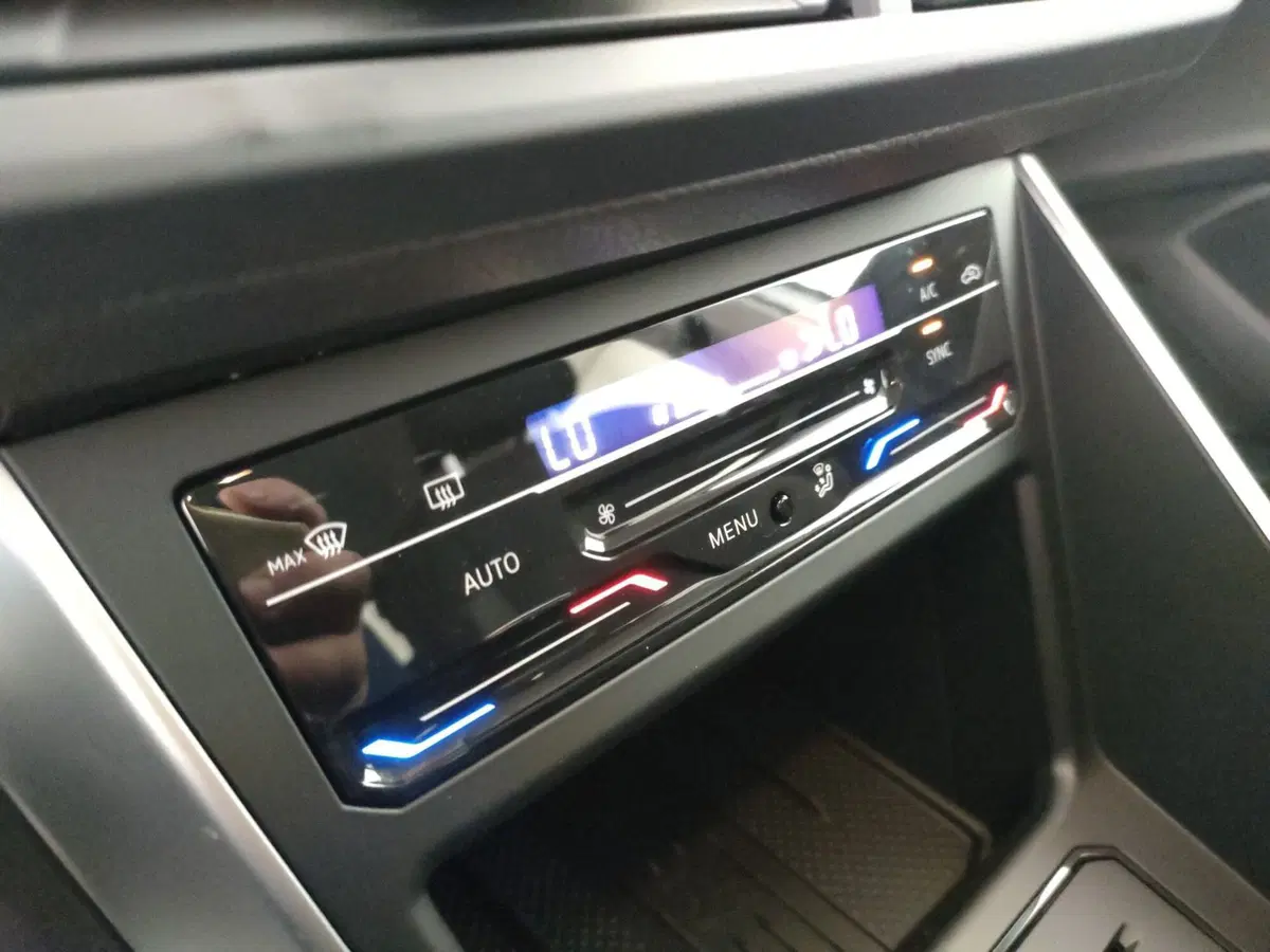 Volkswagen Polo nuova a Napoli (17)