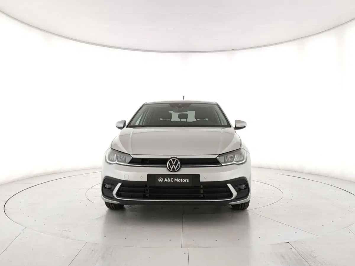 Volkswagen Polo nuova a Napoli (4)