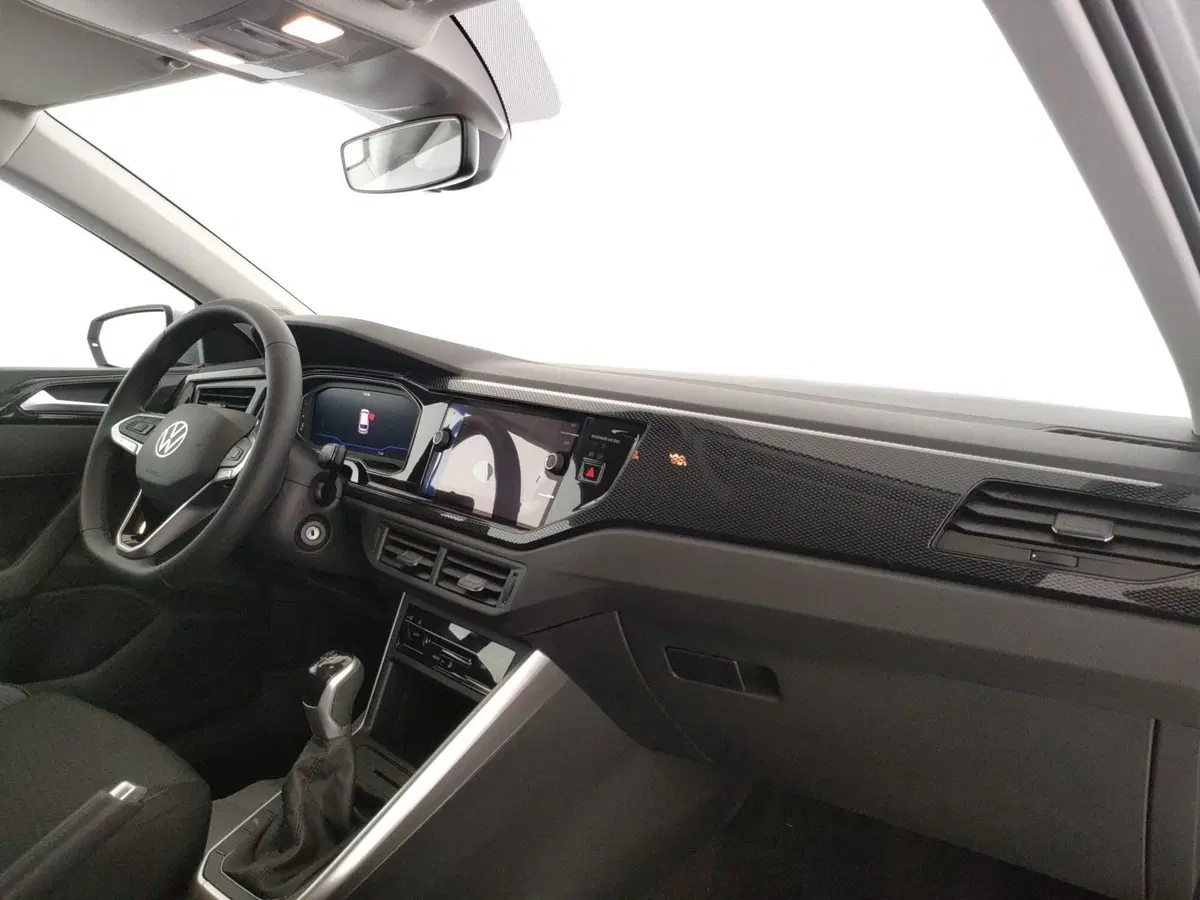 Volkswagen Polo nuova a Napoli (7)