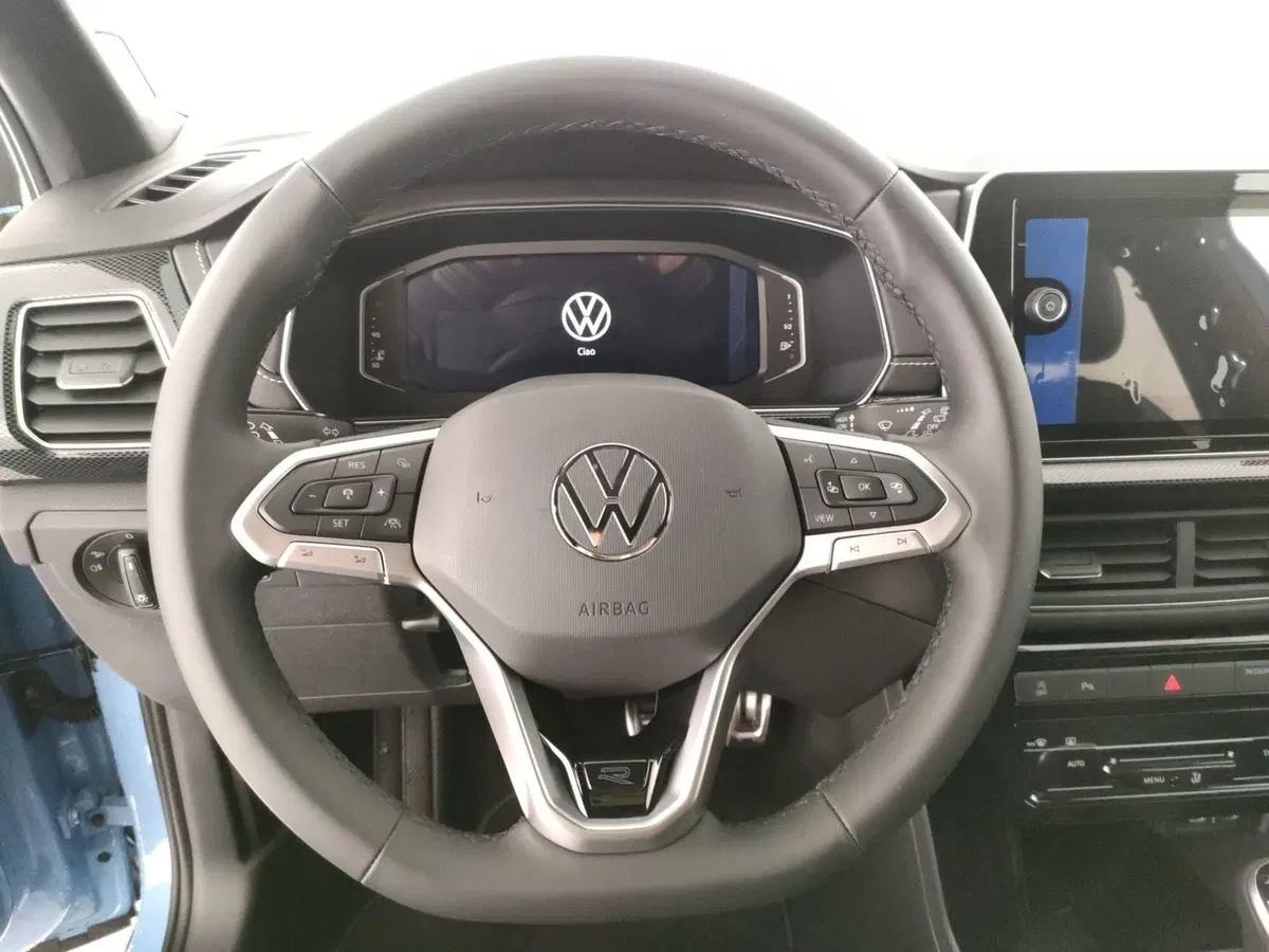 Volkswagen T-Cross nuova a Napoli (15)