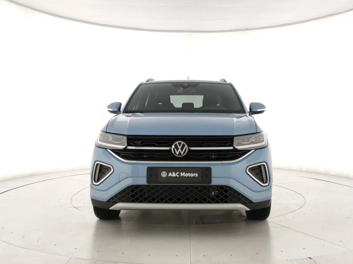 Volkswagen T-Cross nuova a Napoli (2)
