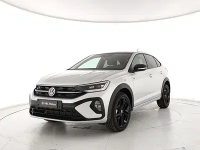 Volkswagen Taigo 1.0 tsi R-Line 115cv nuova a Torre Annunziata