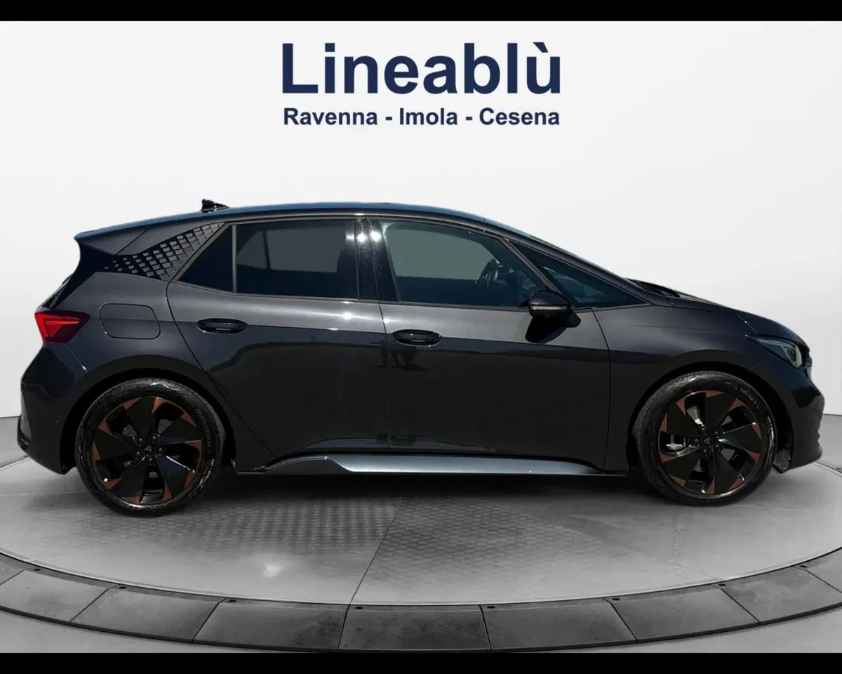 Cupra Born usata a Forlì-Cesena (6)