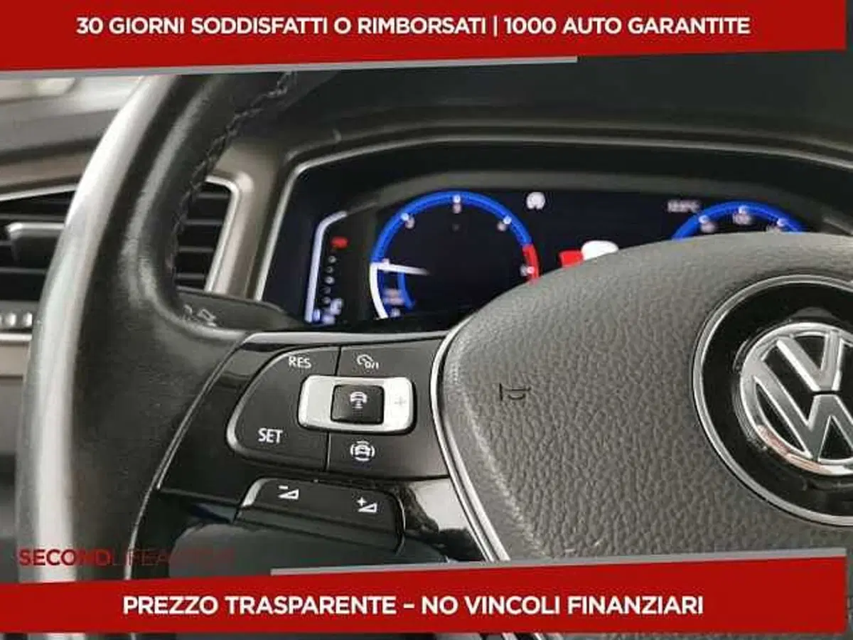 Volkswagen T-Roc usata a Chieti (6)
