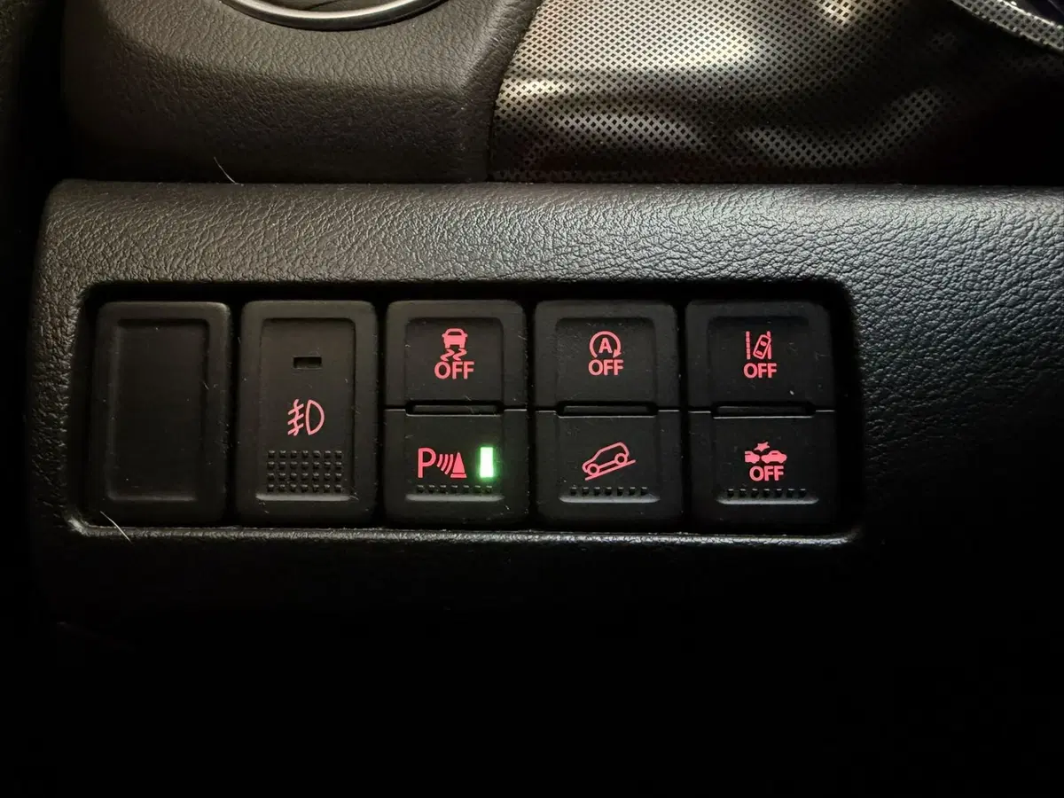 Suzuki Vitara usata a Milano (16)