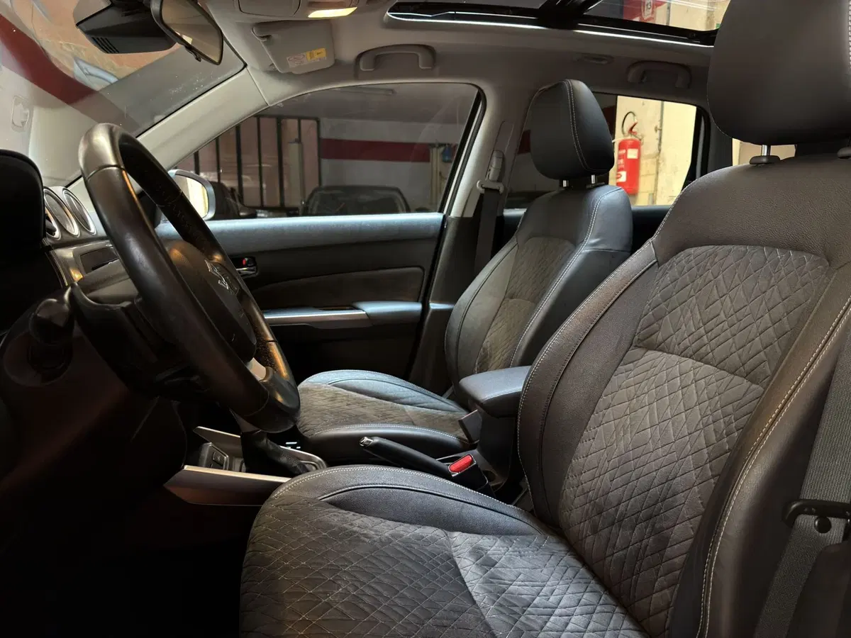 Suzuki Vitara usata a Milano (17)
