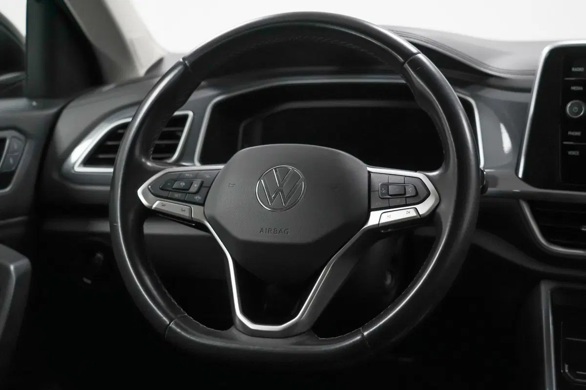 Volkswagen T-Roc usata a Varese (12)