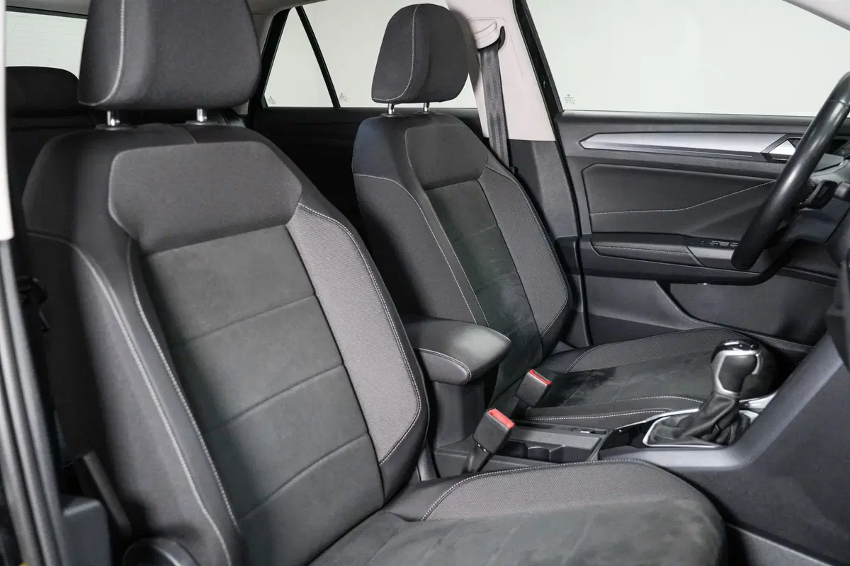 Volkswagen T-Roc usata a Varese (13)