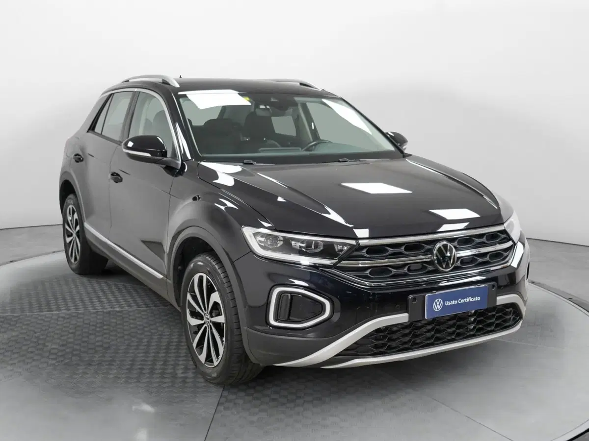 Volkswagen T-Roc usata a Varese (3)