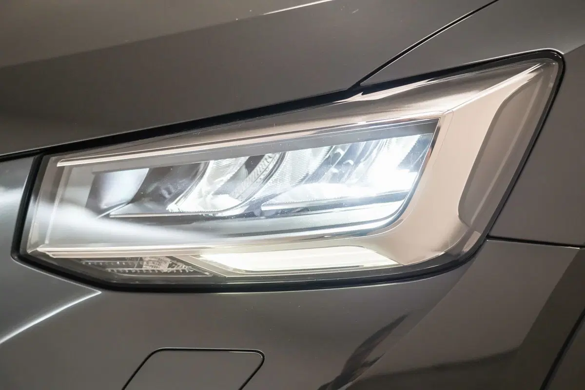 Audi Q2 usata a Varese (8)