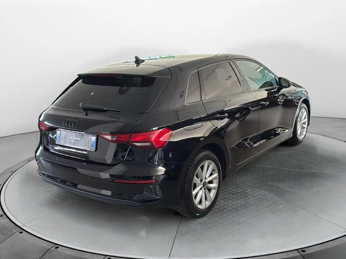 Audi A3 Sportback usata a Varese (4)