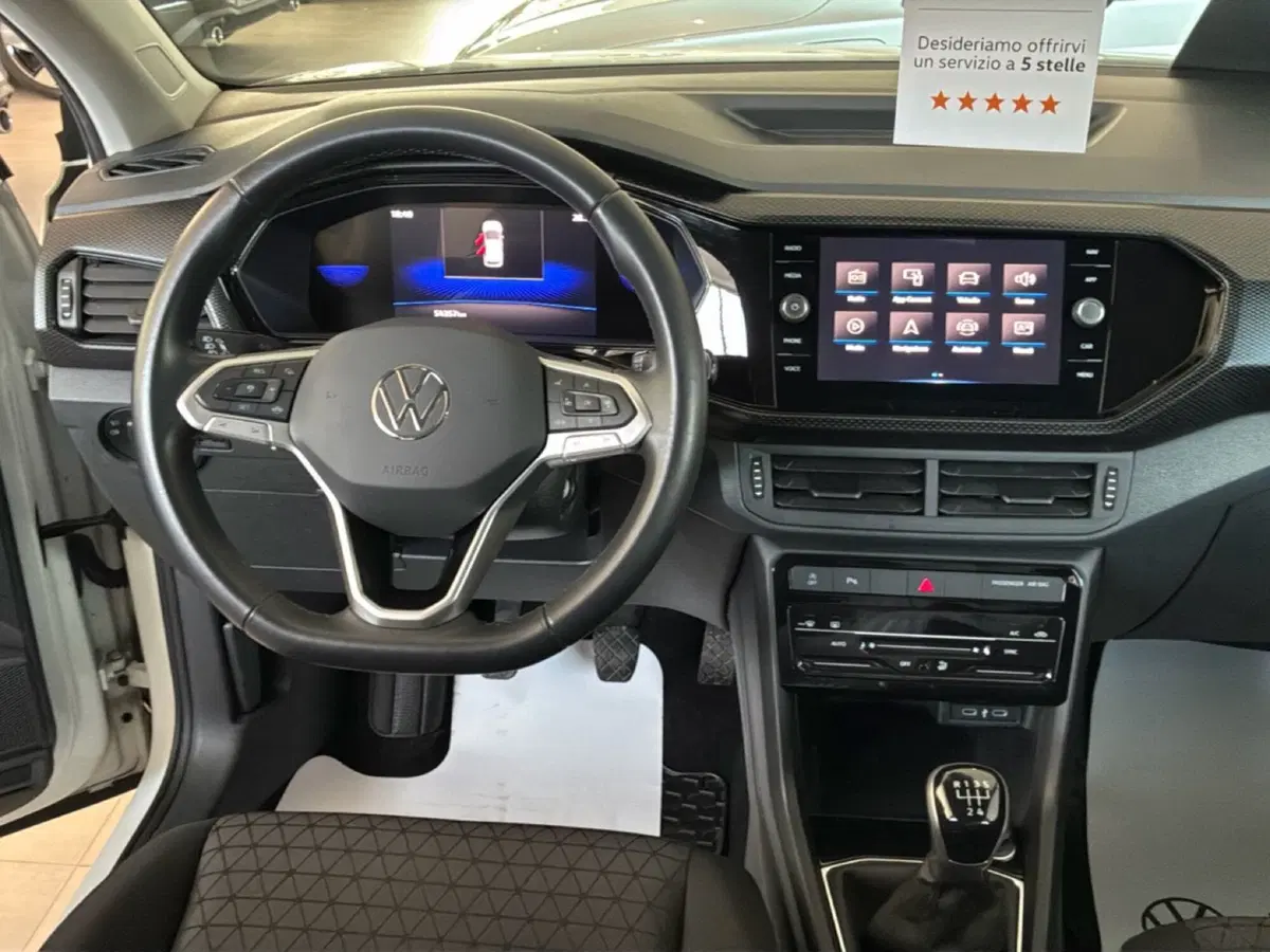 Volkswagen T-Cross usata a Varese (13)