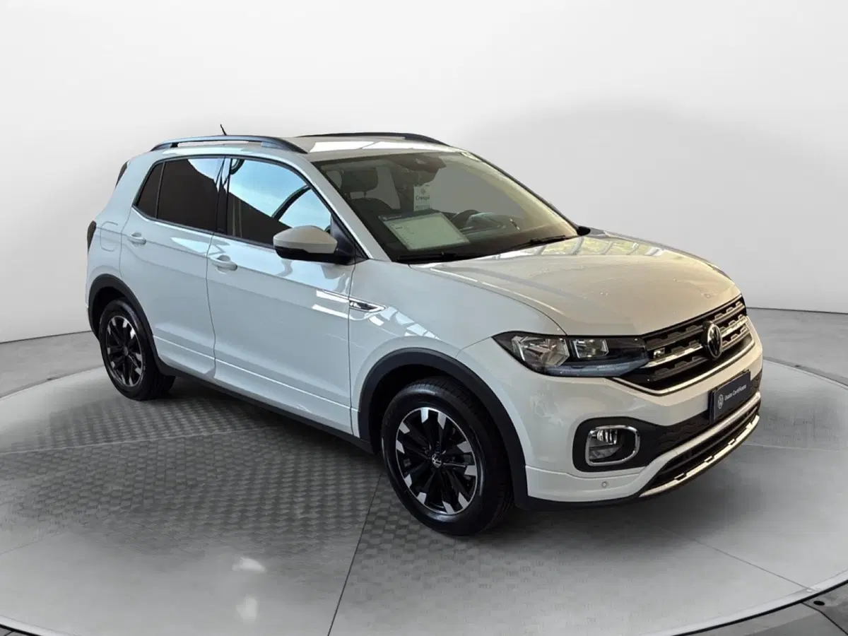 Volkswagen T-Cross usata a Varese (3)