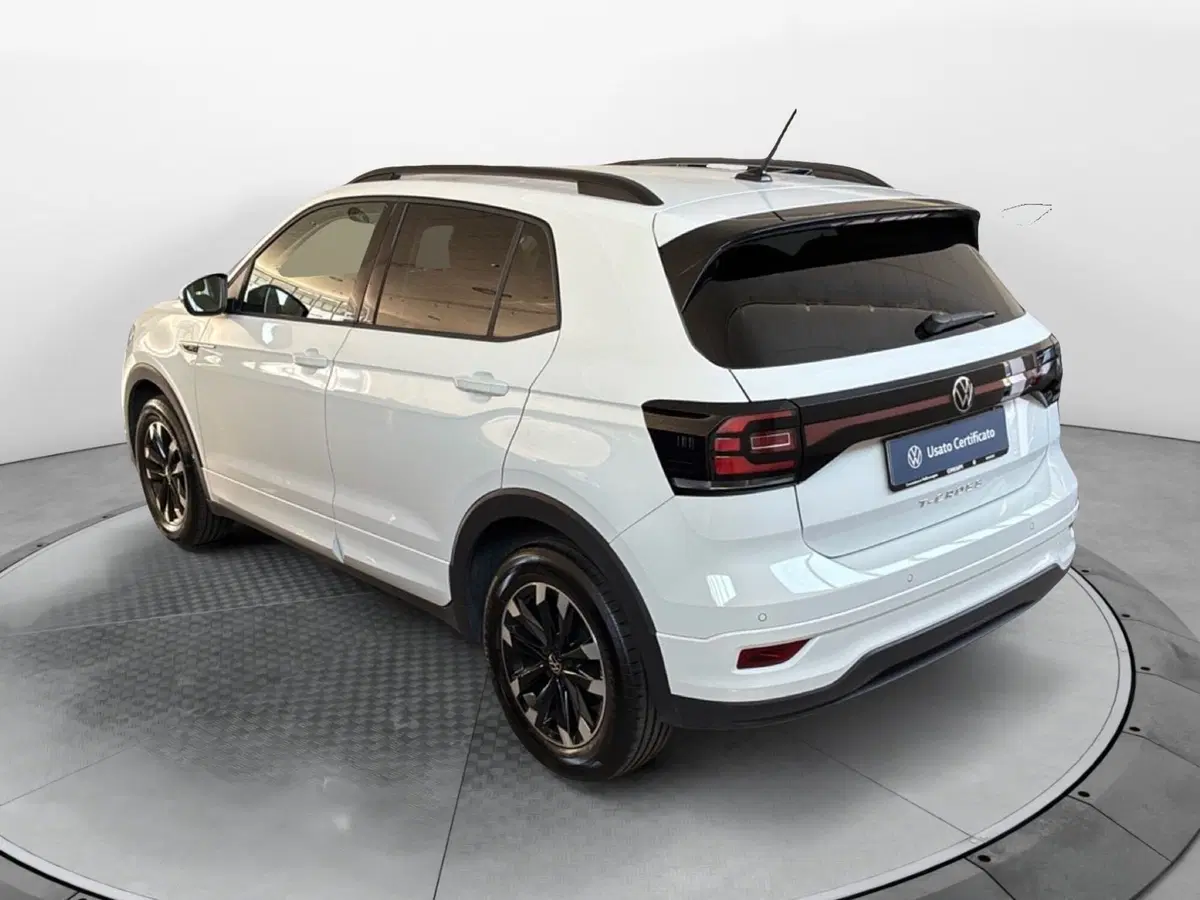 Volkswagen T-Cross usata a Varese (5)