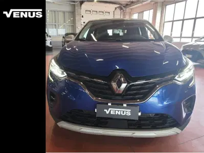 Renault Captur Blue dCi 115 CV EDC Intens del 2020 usata a Milano