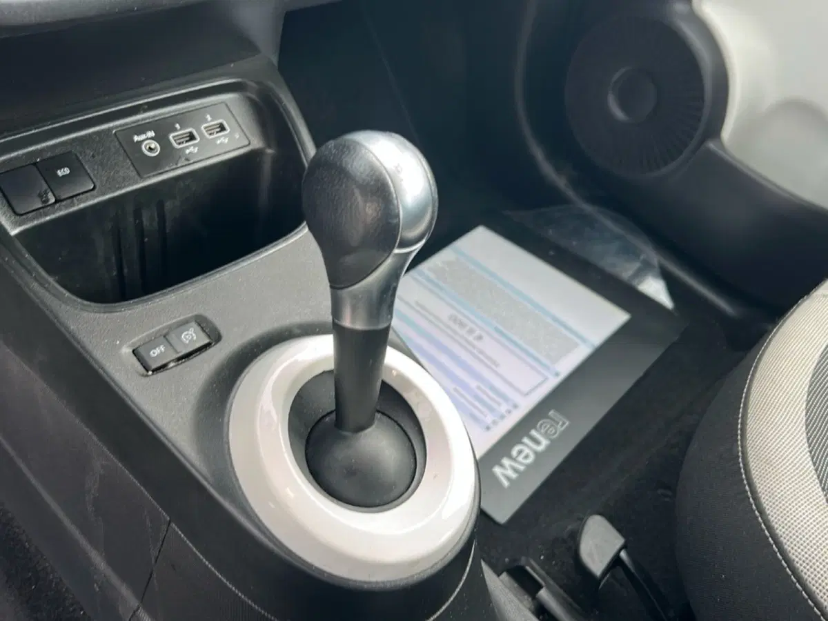 Renault Twingo usata a Roma (13)