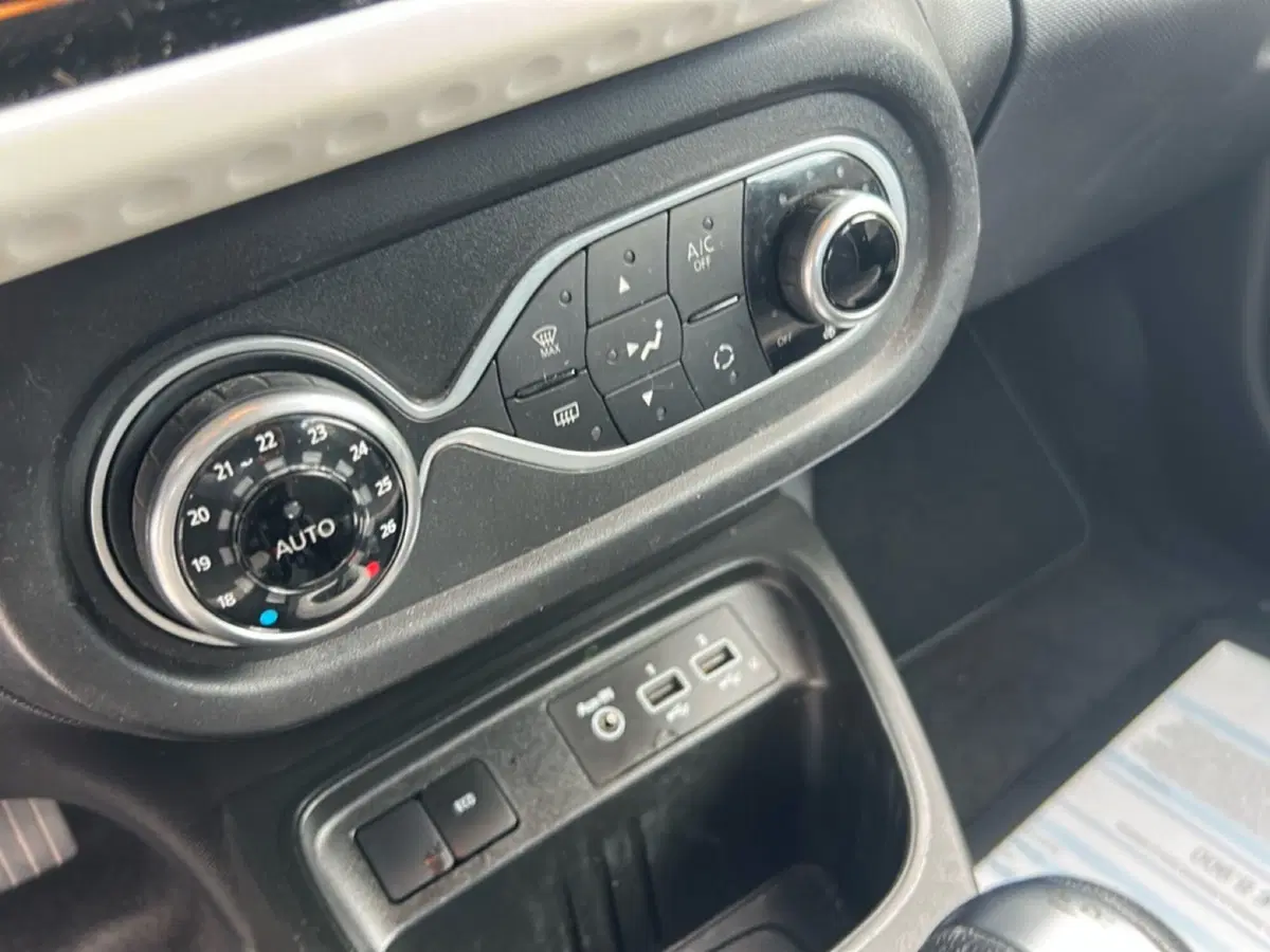 Renault Twingo usata a Roma (15)