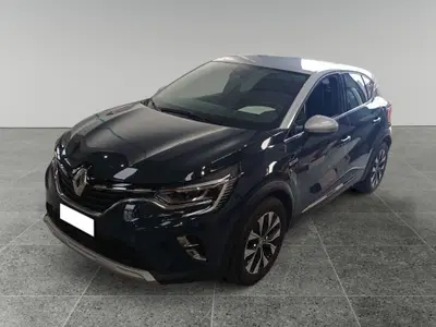 Renault Captur TCe 100 CV GPL FAP Intens del 2023 usata a Ceccano