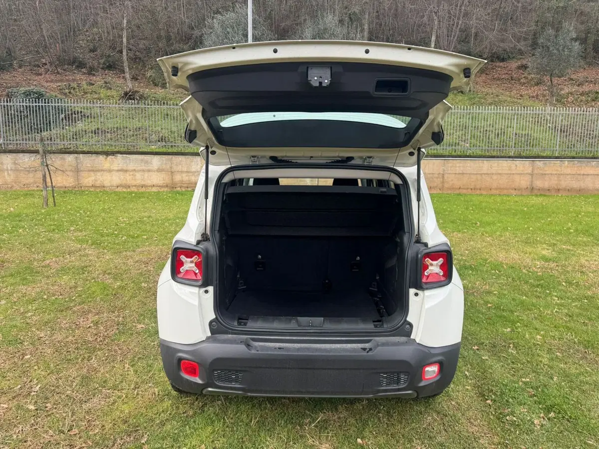 Jeep Renegade usata a Salerno (12)