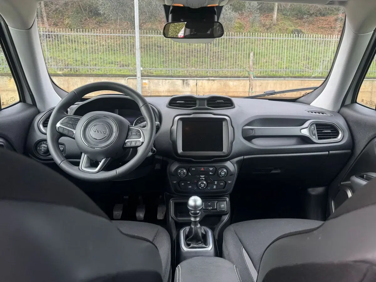 Jeep Renegade usata a Salerno (5)