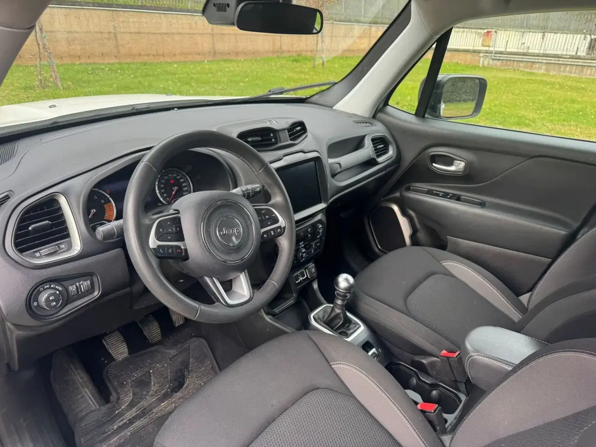 Jeep Renegade usata a Salerno (8)